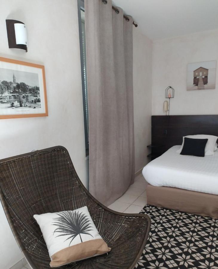 Le Synaya Hotel Sanary-sur-Mer Luaran gambar