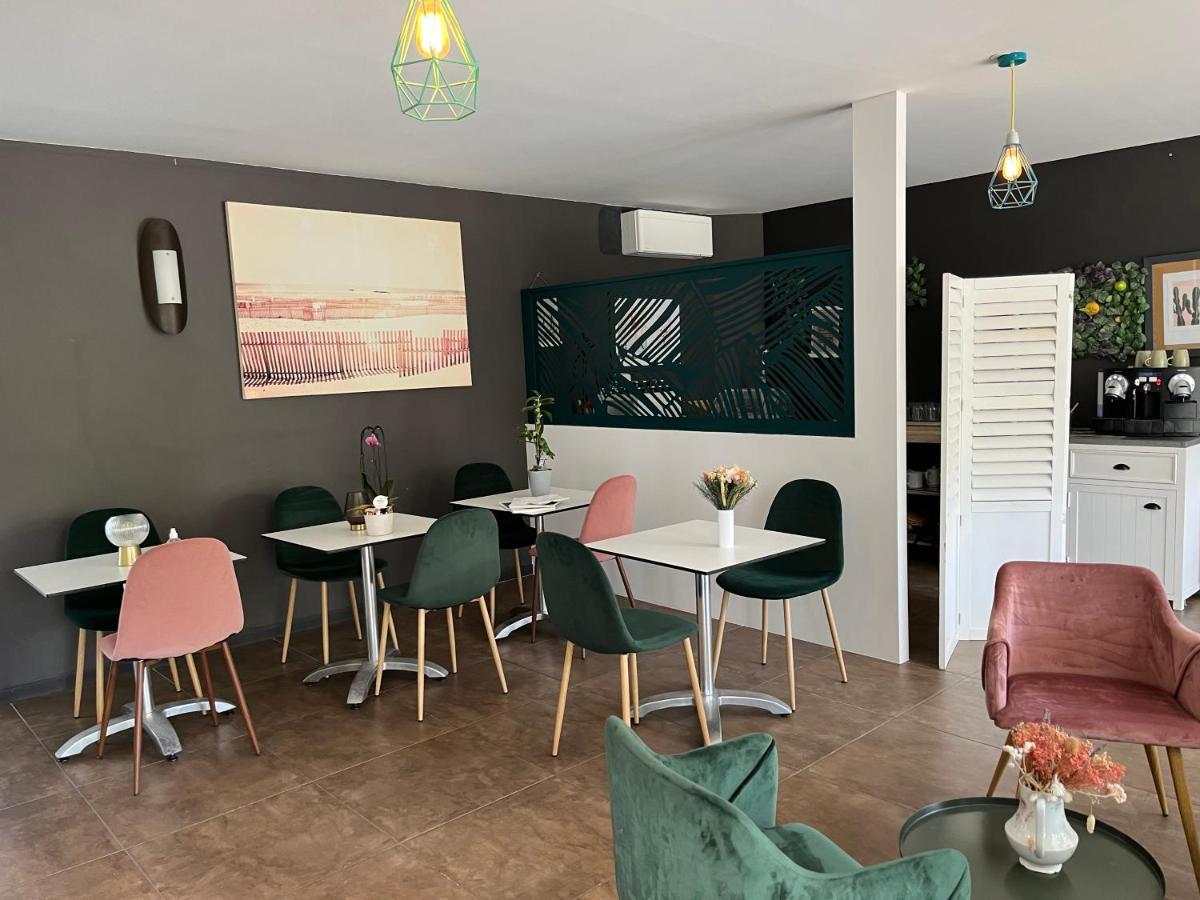 Le Synaya Hotel Sanary-sur-Mer Luaran gambar