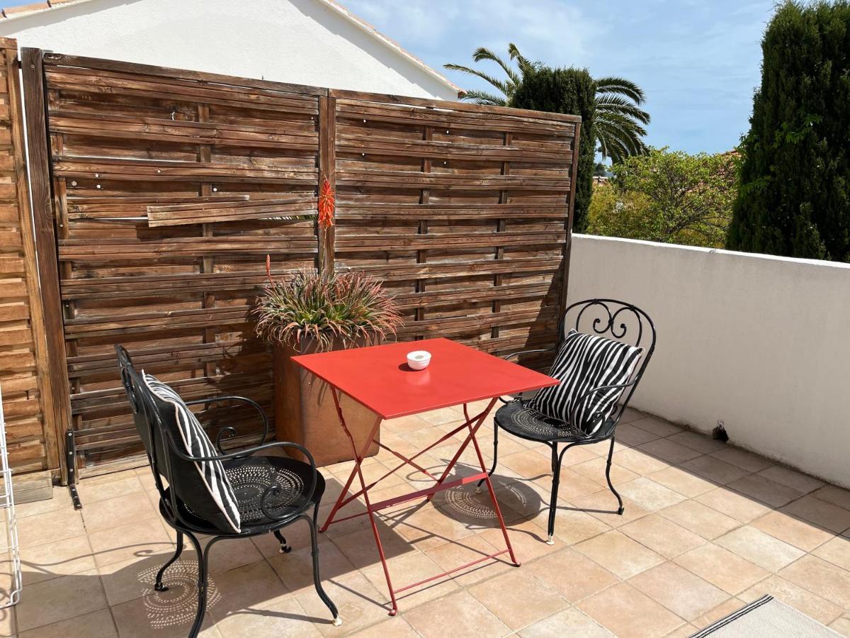 Le Synaya Hotel Sanary-sur-Mer Luaran gambar