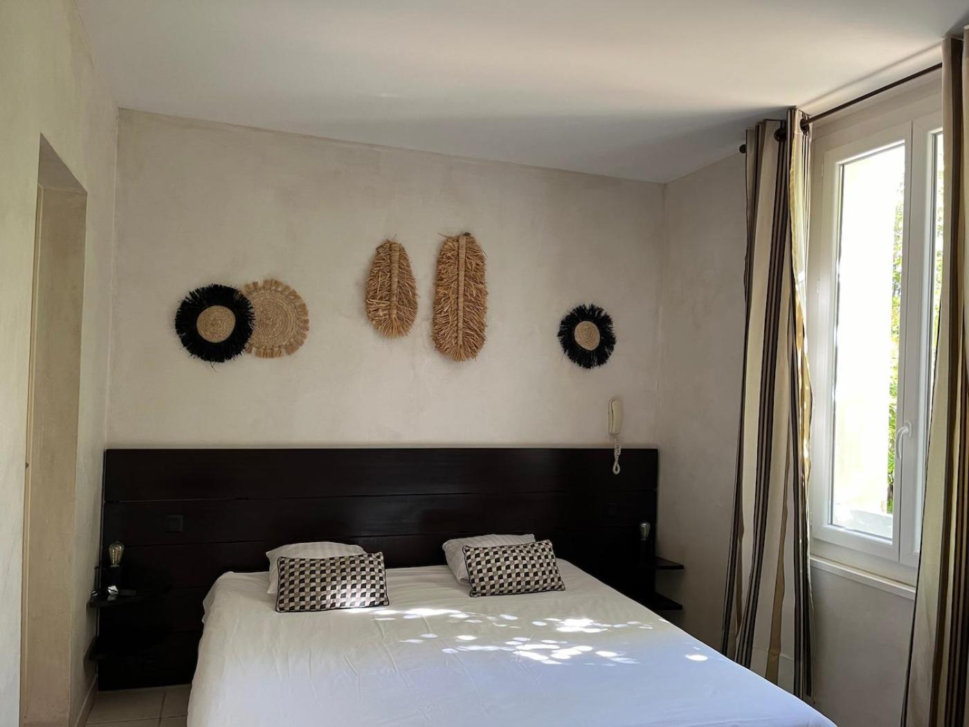 Le Synaya Hotel Sanary-sur-Mer Luaran gambar