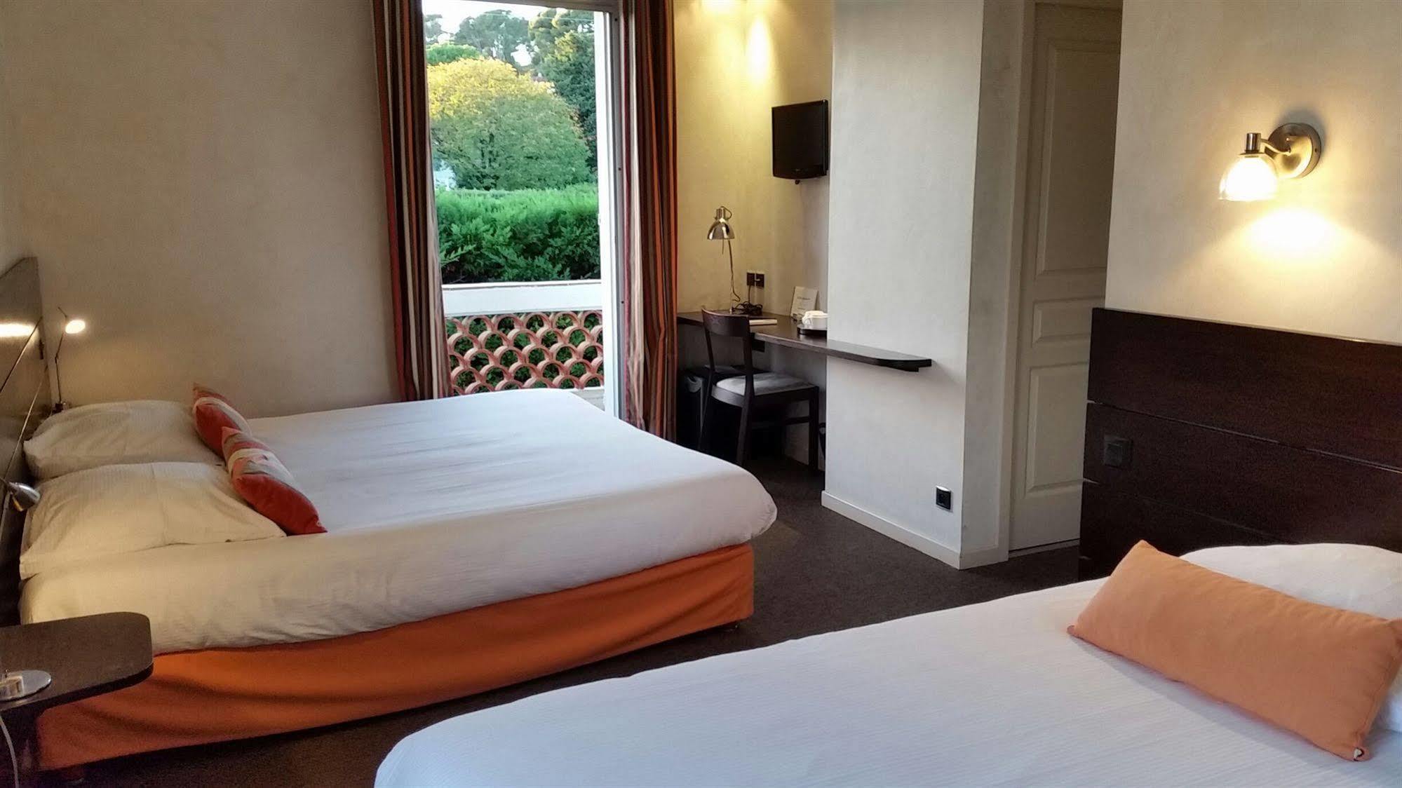 Le Synaya Hotel Sanary-sur-Mer Luaran gambar