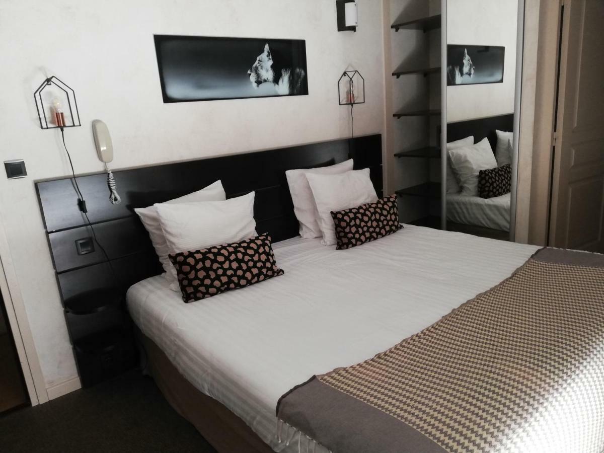 Le Synaya Hotel Sanary-sur-Mer Luaran gambar