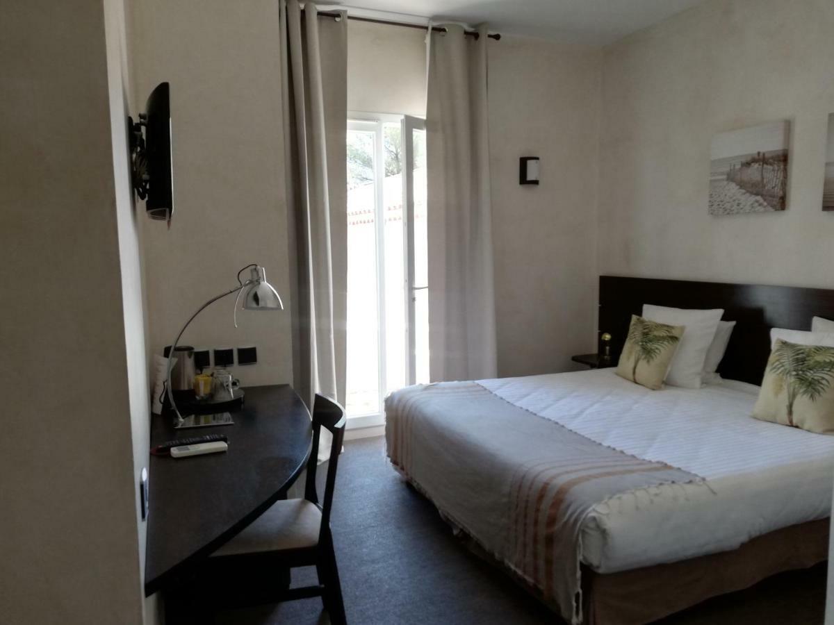 Le Synaya Hotel Sanary-sur-Mer Luaran gambar